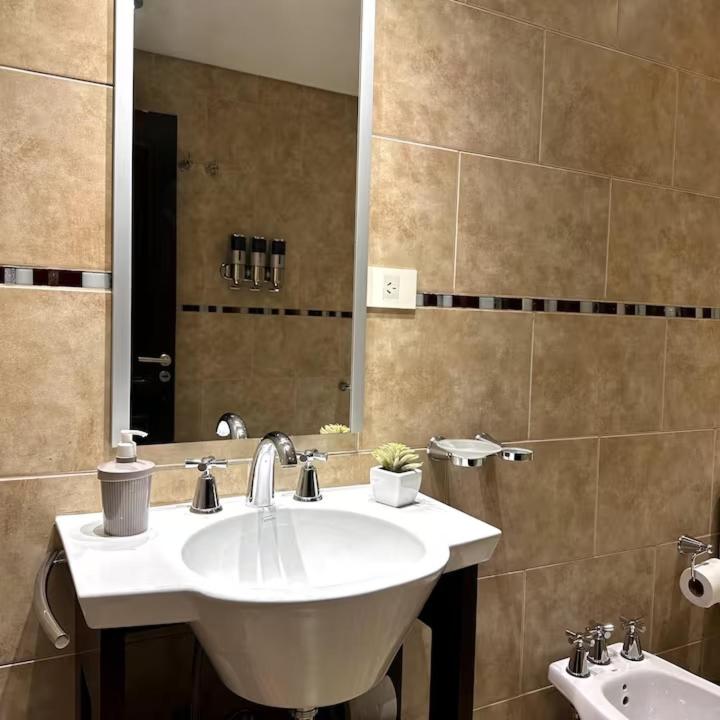 Aparts Calafate Suites - Apartment with Balcony - 7
