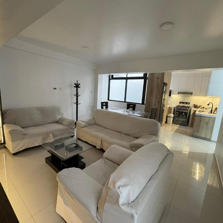 Casa Montes - Two-Bedroom Apartment - 2