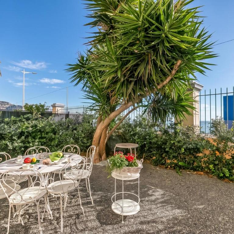 Les Rives d'Or with Sea View Terrace - Happy Rentals - Appartement - Rez-de-Chaussée - 2
