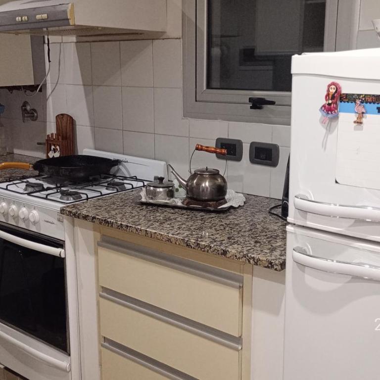 Espacioso y luminoso, Club Atenas, 100 m del Hospital Argentino - Apartamento Deluxe de 2 dormitorios con balcón - 8