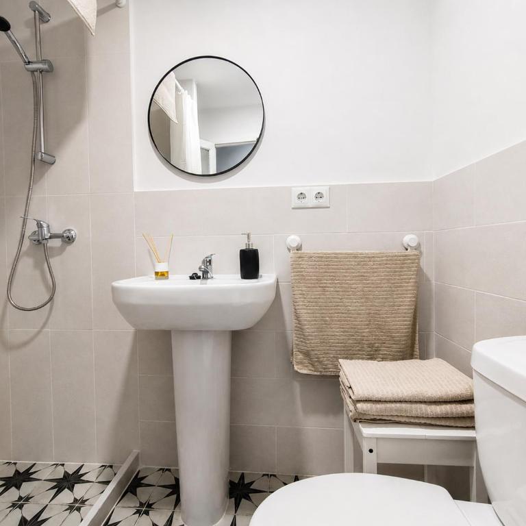 Apartamentos Casa Vicario Centro Histórico - Apartamento con balcón - 15
