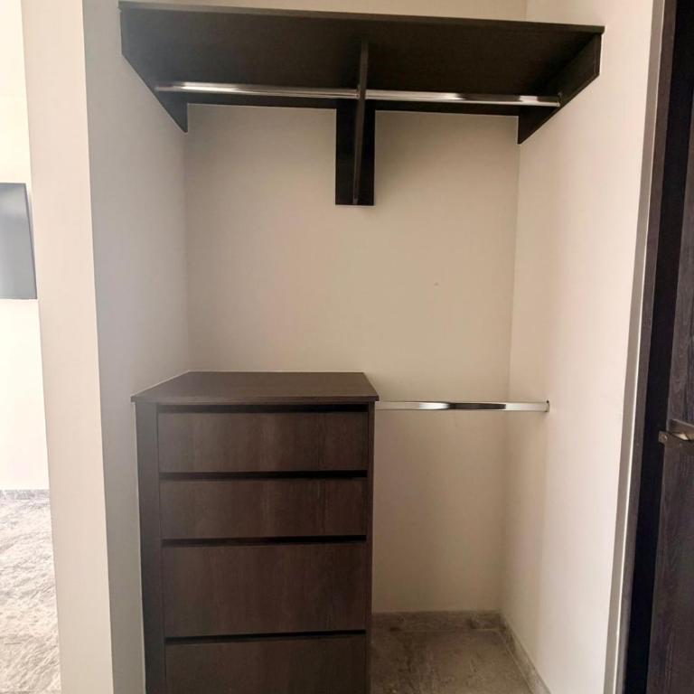  - Room #1714723101 - 17