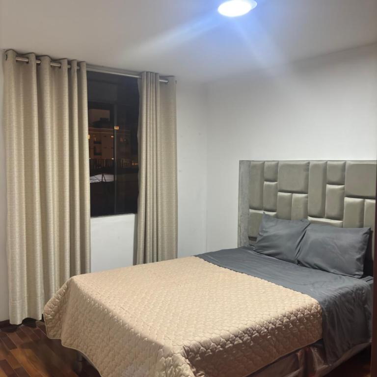 Nicole Chávez - Room #1714726601 - 3