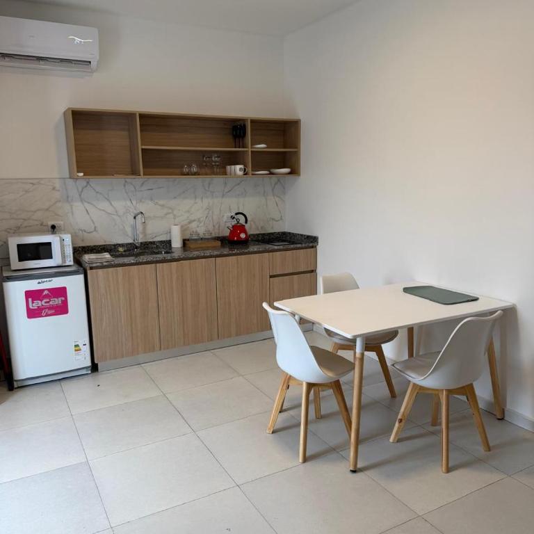  - Room #1714731201 - 5