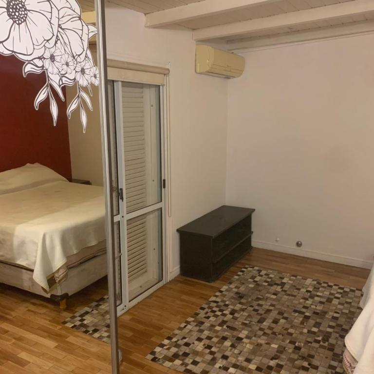  - Room #1714734101 - 9