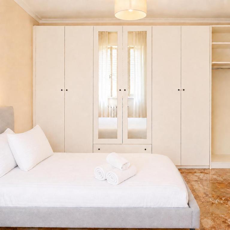  - Room #1714734701 - 11