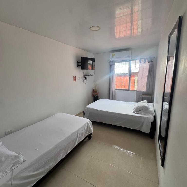 - Room #1714739201 - 3