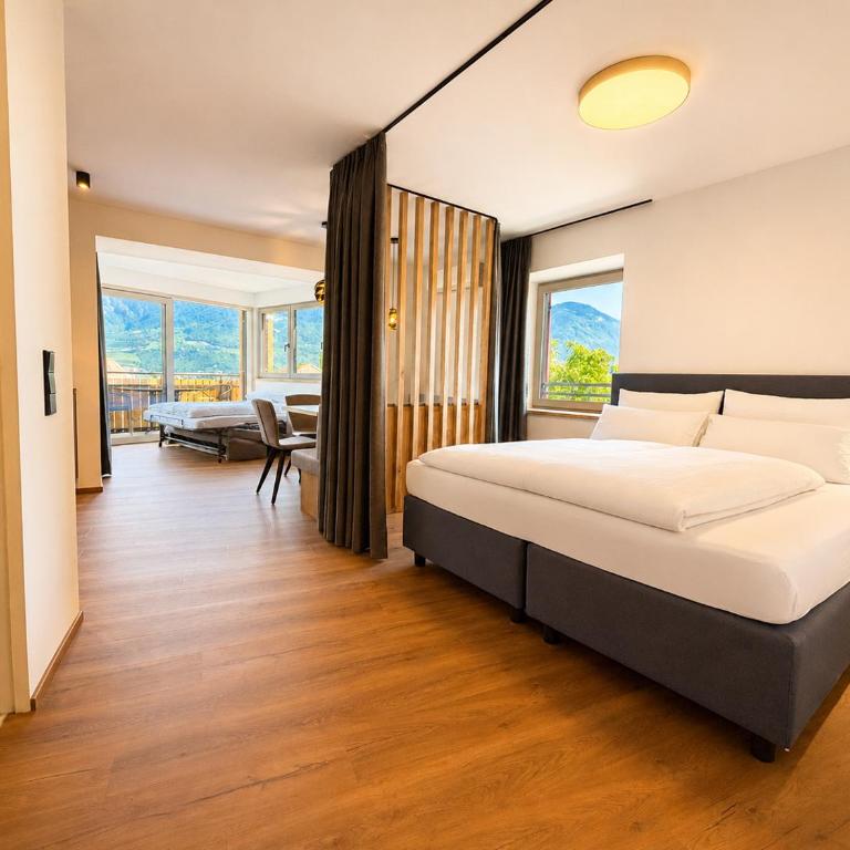 MENA Guesthouse - Studio mit Bergblick - 3