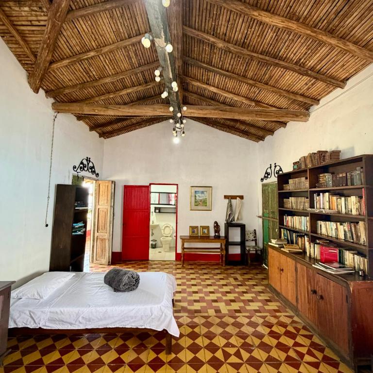 Hacienda Santa Isabel - Habitación Familiar con vistas a la montaña - 5