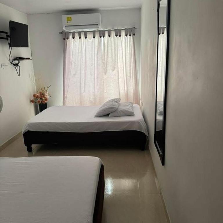 - Room #1714739201 - 6