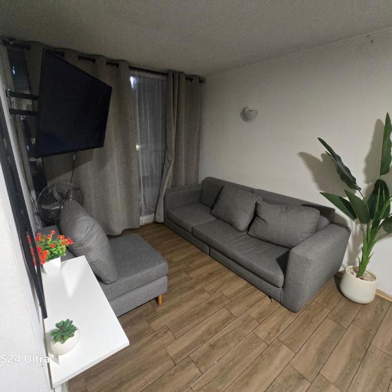  - Room #1714756701 - 4