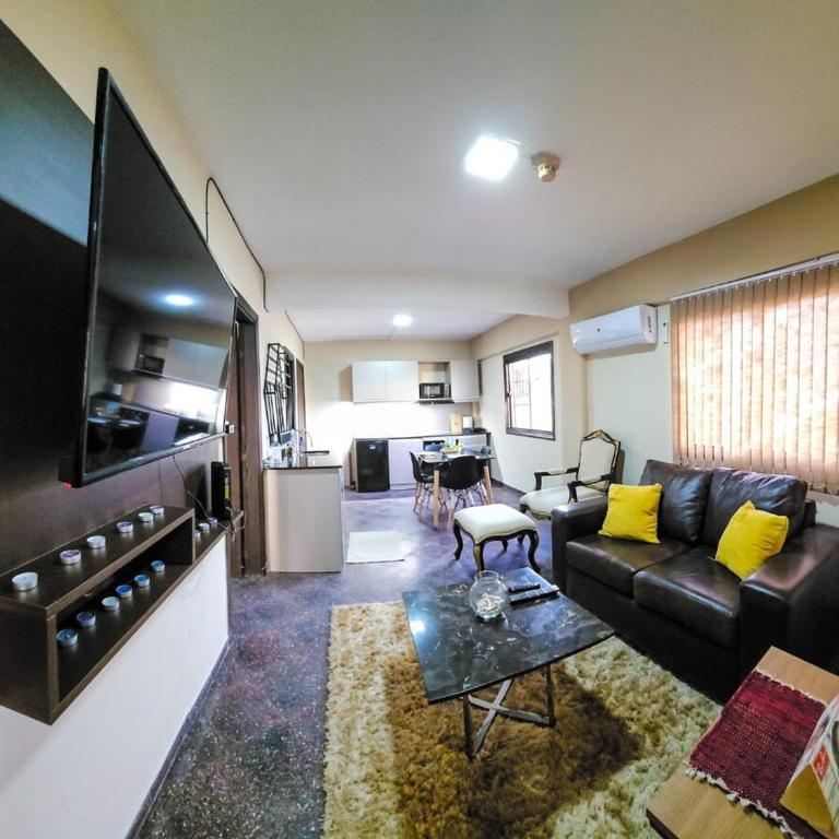  - Room #1714757301 - 1