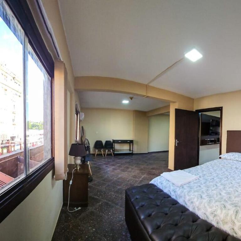  - Room #1714757301 - 5