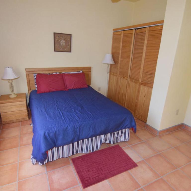  - Room #1714751401 - 13