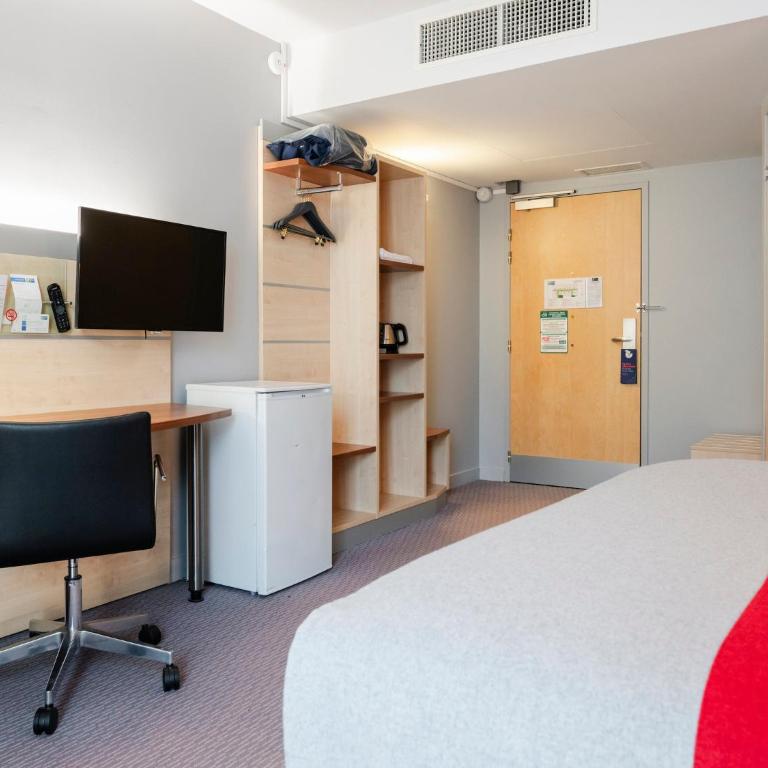Holiday Inn Express Saint-Nazaire by IHG - Chambre Double Standard avec Petit-Déjeuner Gratuit - Accessible aux Personnes à Mobilité Réduite - 4
