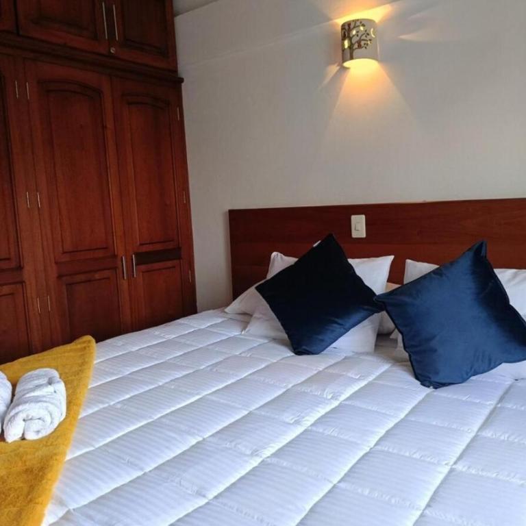 Apartamento inolvidable a 4 cuadras de la plaza - Apartamento Estándar de 3 dormitorios - 21