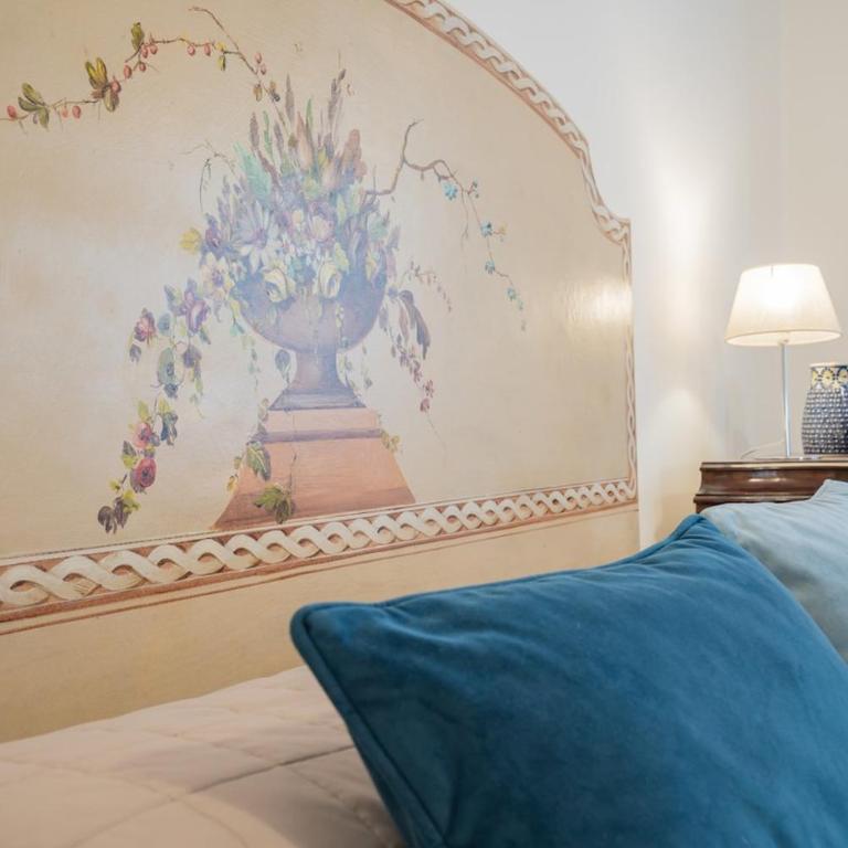  - Room #1714770201 - 6