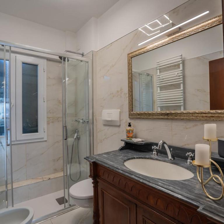  - Room #1714770201 - 9