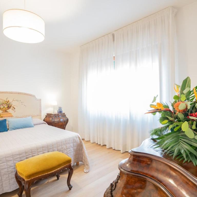  - Room #1714770201 - 21
