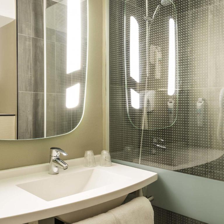ibis Paris Gare du Nord Château Landon 10ème - Standard Single Room - 2