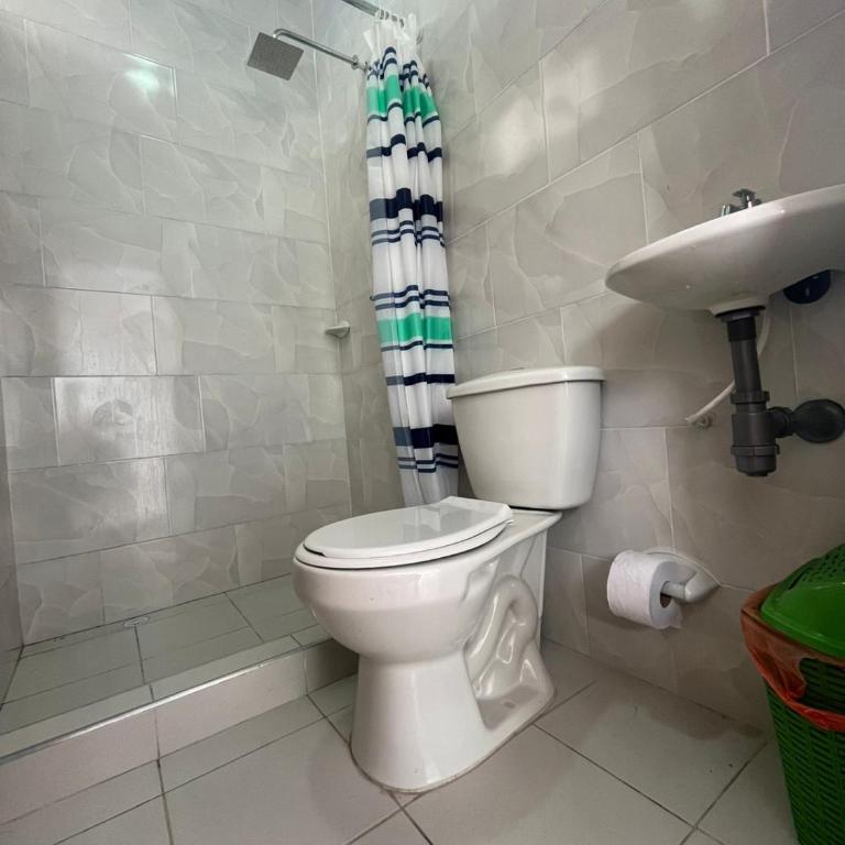  - Room #1714773901 - 7