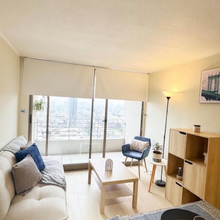  - Room #1714774901 - 1