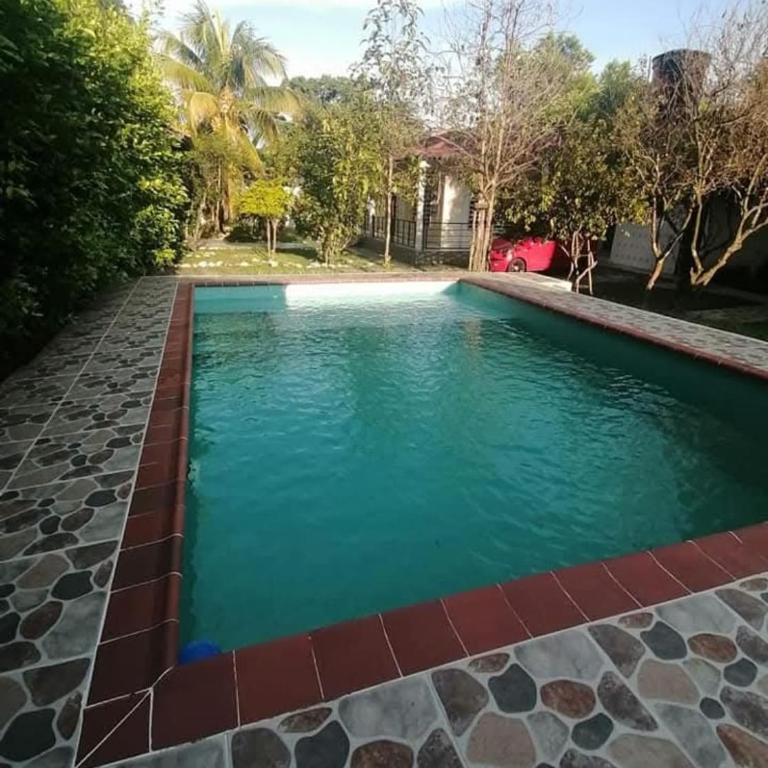 El Triunfo - Room #1714775201 - 11