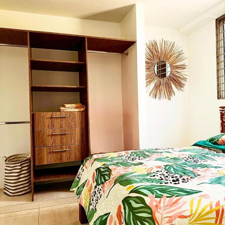  - Room #1714784401 - 3