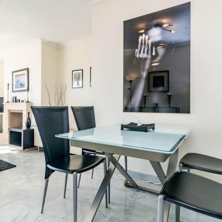 Saa- Comfortable Apartment Near Puerto Banus - Apartment mit 2 Schlafzimmern mit Balkon und Terrasse - 9