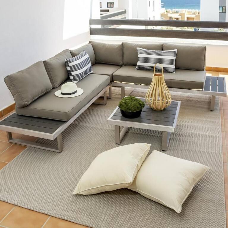 DJC- Modern 2 bedroom apartment close to beach - Apartamento de 2 dormitorios con balcón y terraza - 14