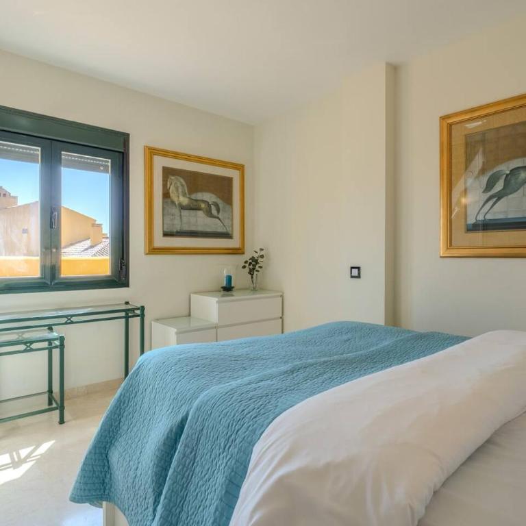 Adb352 - Penthouse Walk To Beach & Town - Apartamento de 3 dormitorios con vistas a las montañas - 2