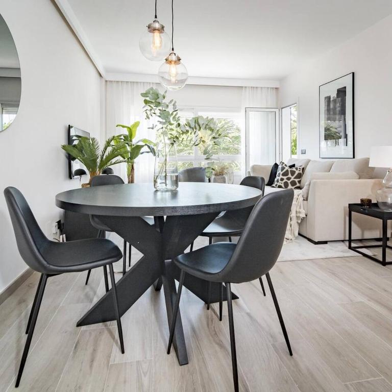Pr - Stunning Flat Front Line Beach Puerto Banus - Appartement 2 Chambres avec Balcon et Terrasse - 11