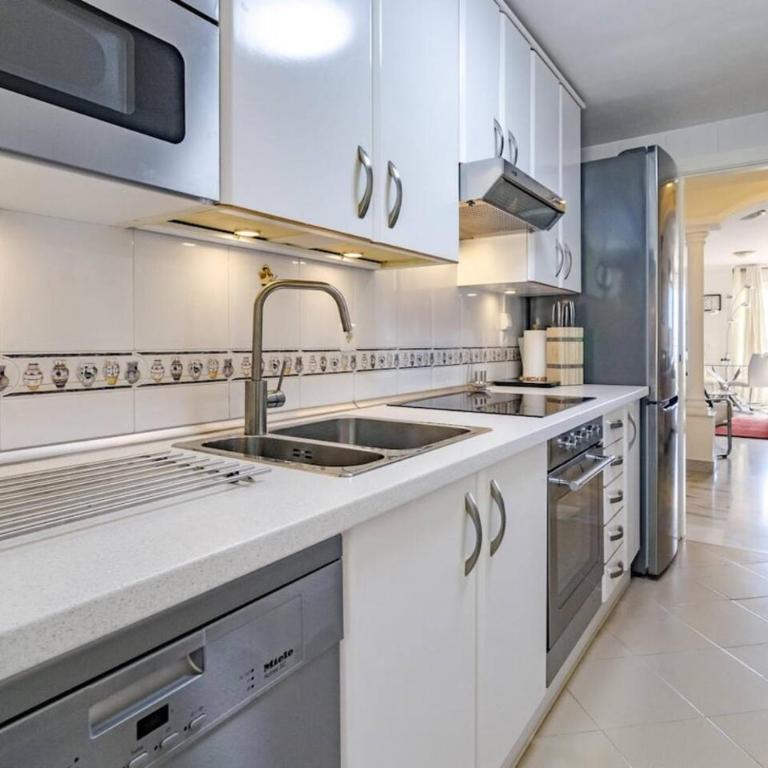 Saa2- Comfortable Apartment Puerto Banus - Apartamento de 2 dormitorios con balcón y terraza - 22