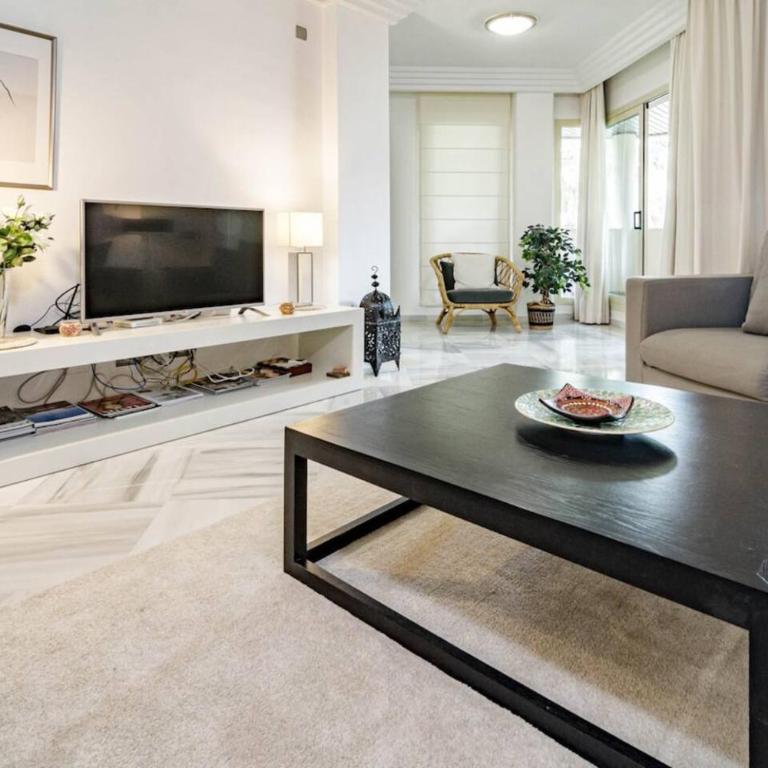 Fa - Well-Equipped Apartment In A Great Location - Apartamento de 2 dormitorios con balcón y terraza - 7