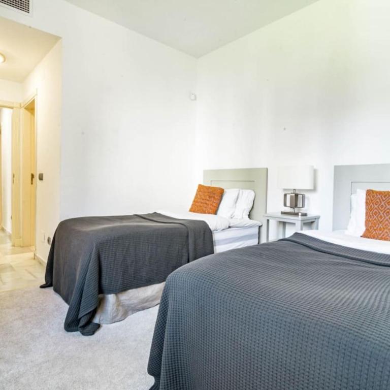 Fa - Well-Equipped Apartment In A Great Location - Apartamento de 2 dormitorios con balcón y terraza - 17