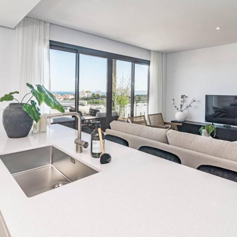 Lme144A Spacious & Luxury Family Home - Appartamento con 4 Camere da Letto e Balcone - 14