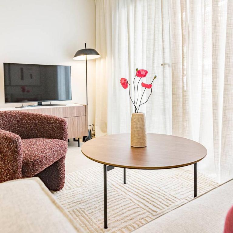 Le2C Luxury New Build Apartment Near The Beach - Apartamento de 2 dormitorios con balcón - 11