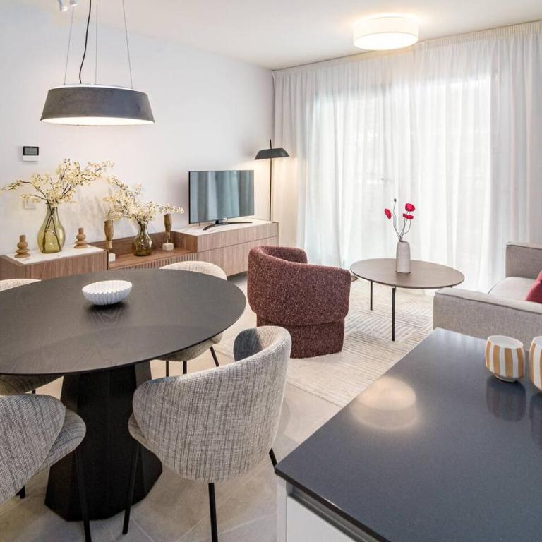 Le2C Luxury New Build Apartment Near The Beach - Apartamento de 2 dormitorios con balcón - 24