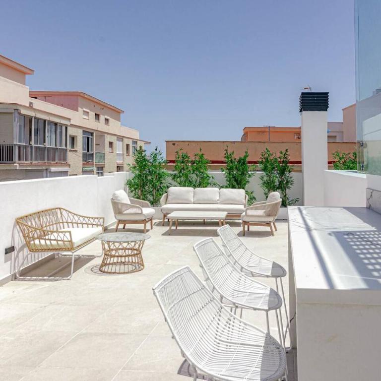 Le2C Luxury New Build Apartment Near The Beach - Apartamento de 2 dormitorios con balcón - 58