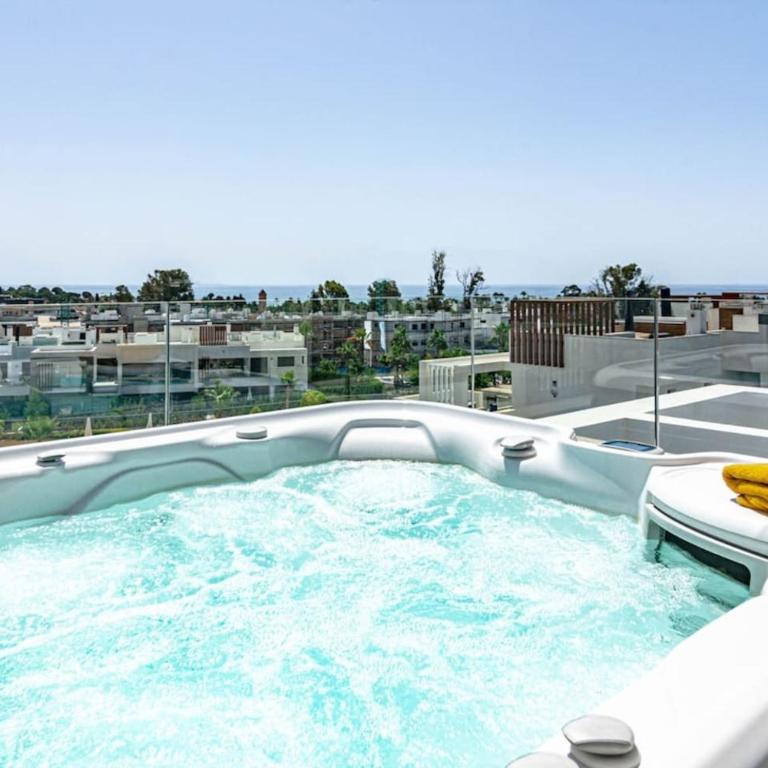 Lms48- Roof Terrace, Jacuzzi & Sauna - Apartamento de 2 dormitorios con balcón y terraza - 1