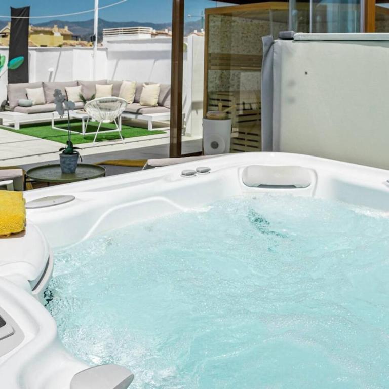 Lms48- Roof Terrace, Jacuzzi & Sauna - Apartamento de 2 dormitorios con balcón y terraza - 36