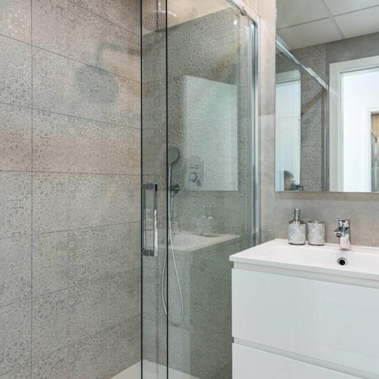 Lms48- Roof Terrace, Jacuzzi & Sauna - Apartamento de 2 dormitorios con balcón y terraza - 51