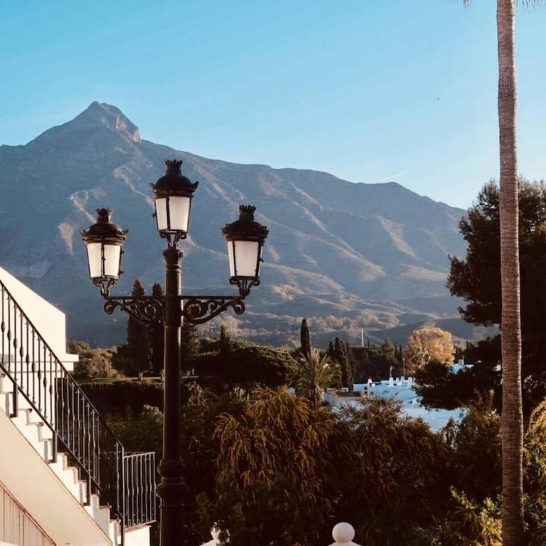 Ap165 - Aloha Pueblo, Marbella By Roomservices - Appartamento con 2 Camere da Letto, Balcone e Terrazza - 26