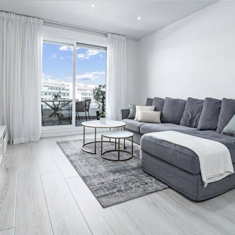Jg35A- Perfect Holiday Home In Good Location - Apartamento de 2 dormitorios con balcón y terraza - 1