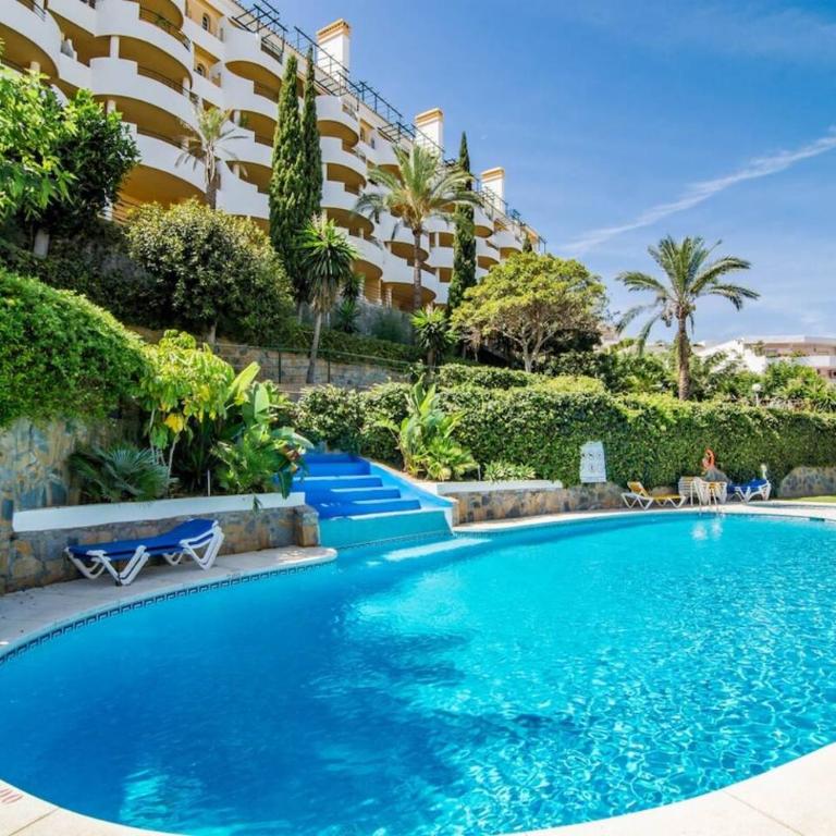 Sat2 - Modern 2 Bedroom Apartment With Ocean View - Two-Bedroom Apartment with Balcony and Terrace - 4