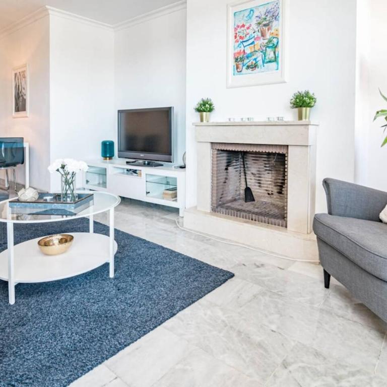 Sat2 - Modern 2 Bedroom Apartment With Ocean View - Two-Bedroom Apartment with Balcony and Terrace - 7