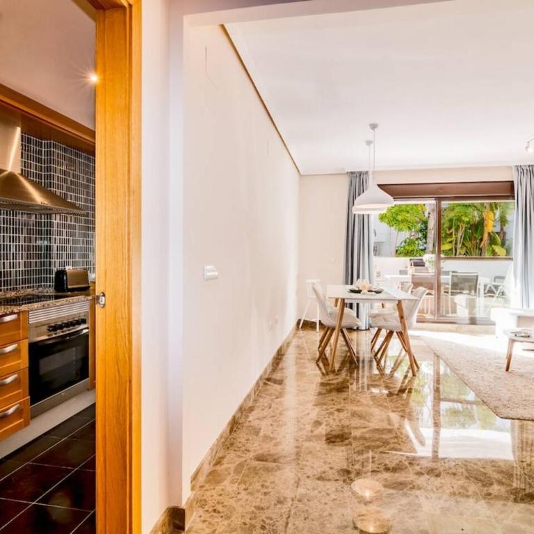 Gh-Modern 2 Bed Apartment With Pool In Estepona - Apartamento de 2 dormitorios con terraza - 21