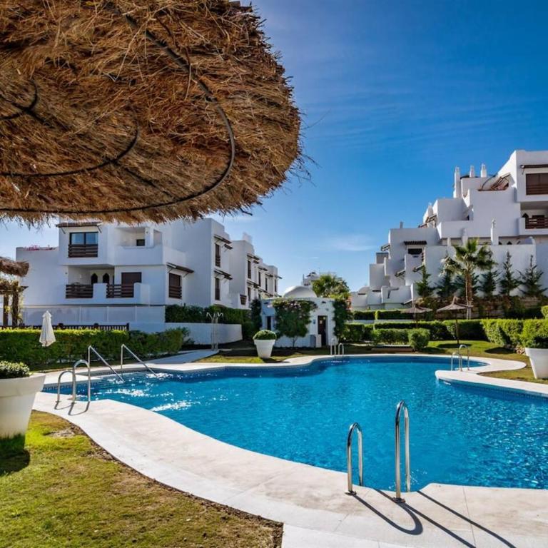 Gh-Modern 2 Bed Apartment With Pool In Estepona - Apartamento de 2 dormitorios con terraza - 32