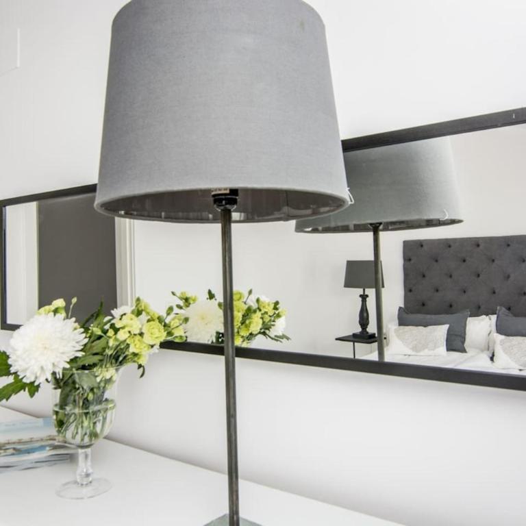 Eld1-Stunning 2 Bedroom Penthouse In Puerto Banus - Apartamento de 2 dormitorios con terraza - 16