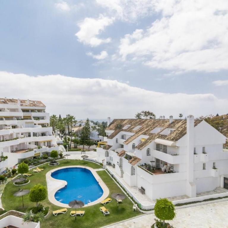 Eld1-Stunning 2 Bedroom Penthouse In Puerto Banus - Apartamento de 2 dormitorios con terraza - 57